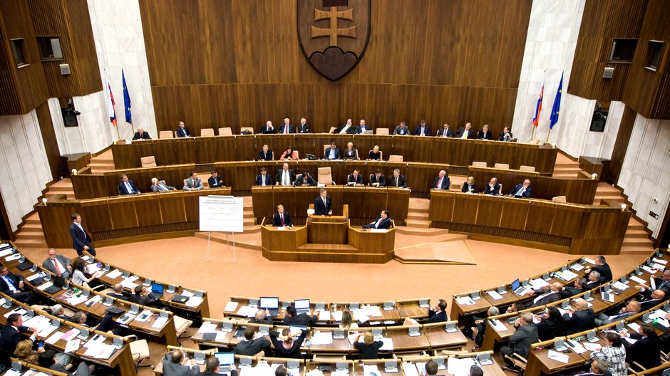 parlament NR SR celok ilustračné foto