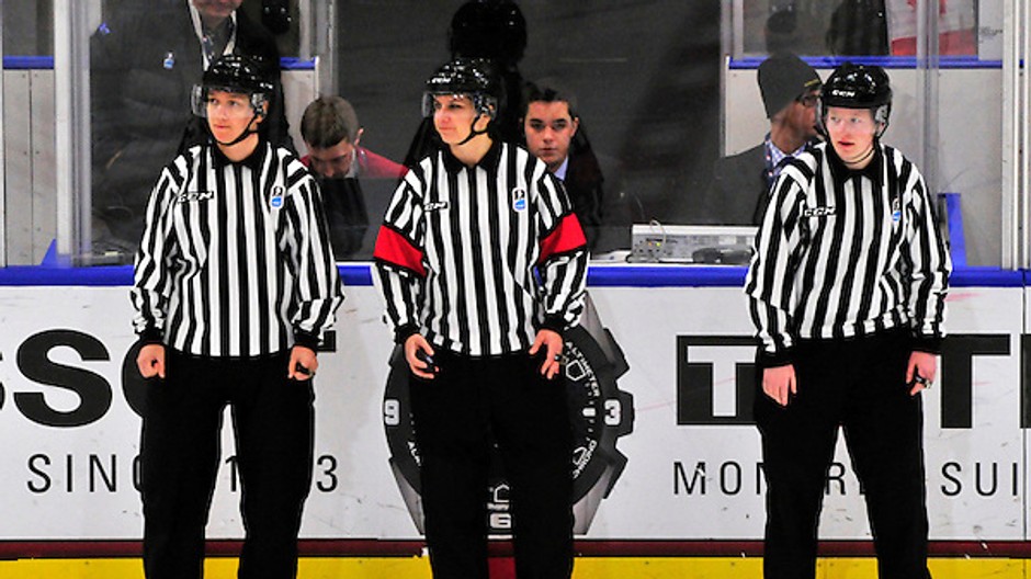 iihf rozhodcovia