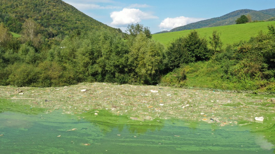 Čistenie Ružín