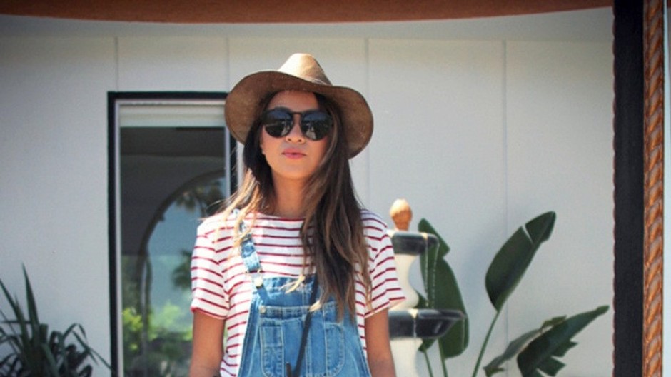 Džínsové šortky s trakmi