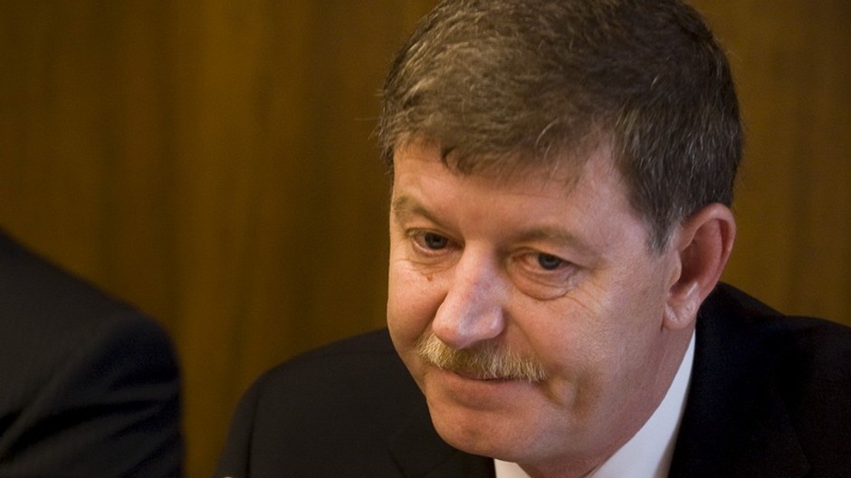 Smutný minister životného prostredia Chrbet