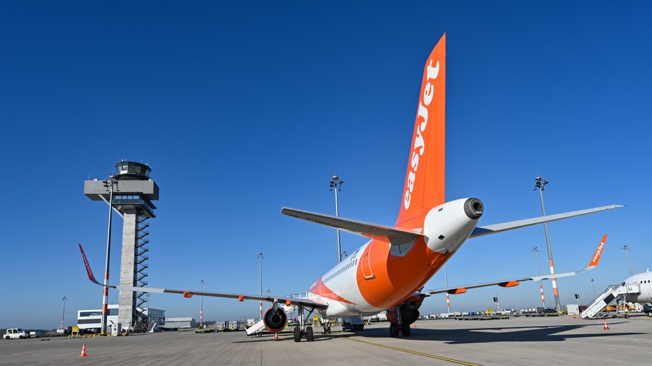 lietadlo spoločnosti easyjet - ilustračná fotka