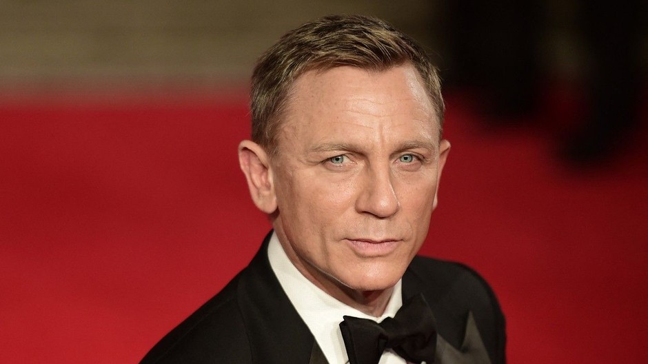 Daniel Craig