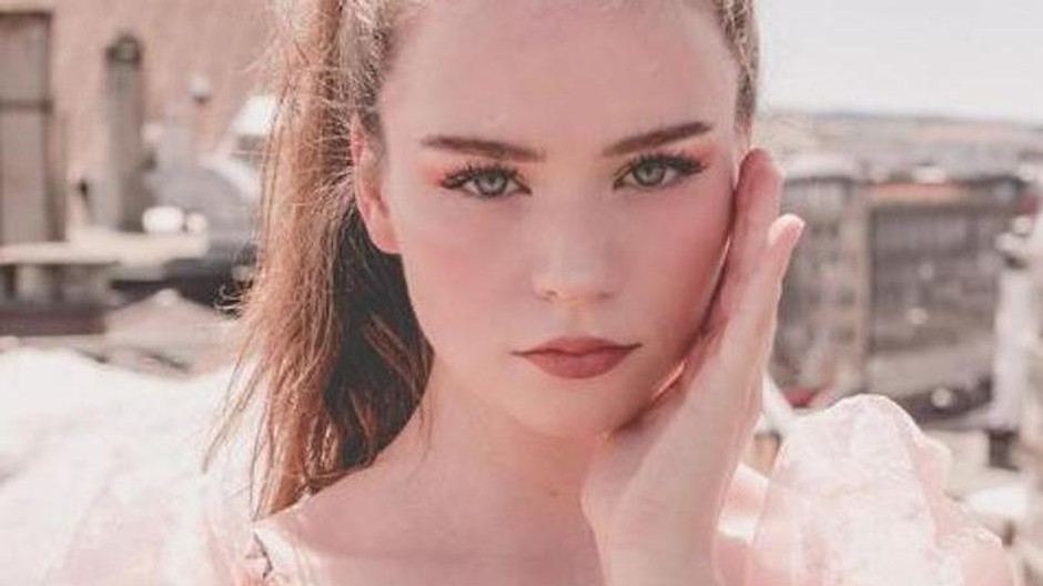 Nadine Breaty 