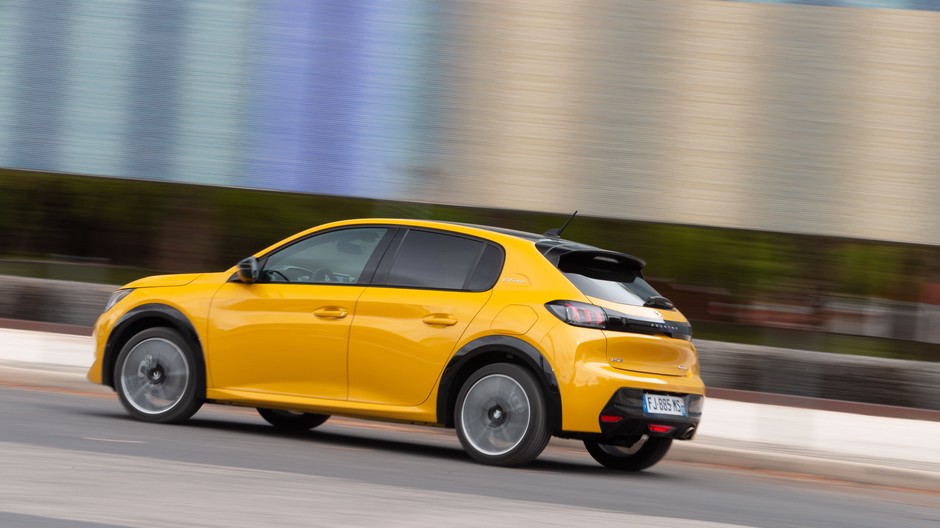 PEUGEOT_208_TESTDRIVE_