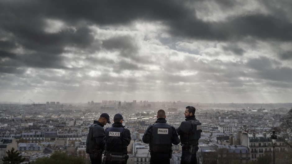 Paríž polícia