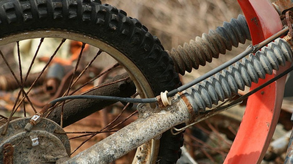 Nehoda motorky sa skončila smrťou