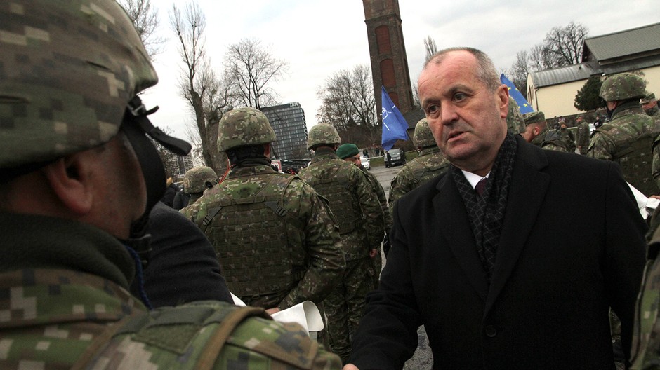 Z Tyršovho nábrežia sa niesol zvuk streľby. Profesionálni vojaci si pripomenuli vznik SR