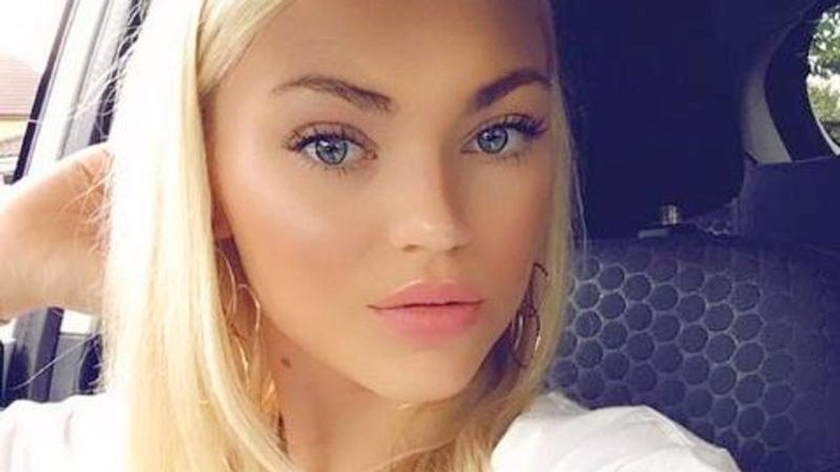 Sophie Flack 