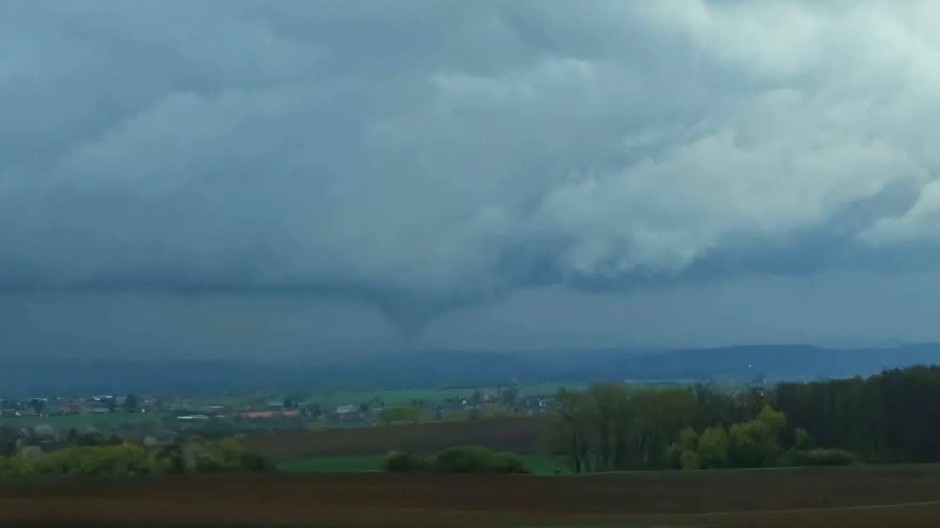 tornado-jicin-20042026