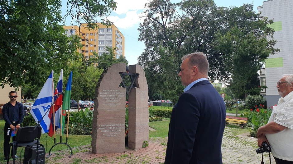 Pr správa_ uctenie rómskeho holokaustu