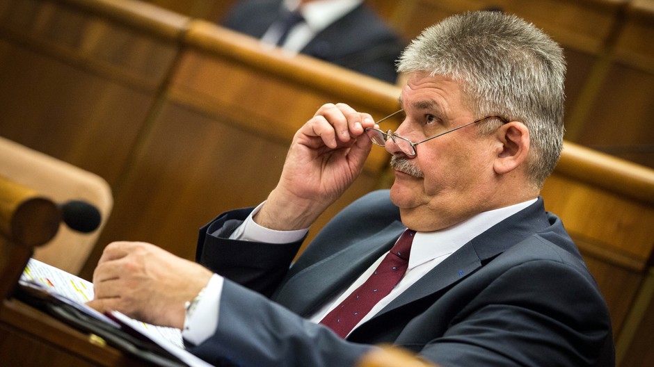 Ján Richter minister sociálnych vecí 2. schôdza parlamentu