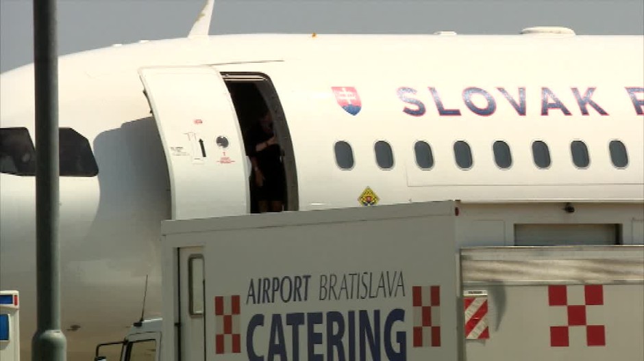 Vládny špeciál previezol na Slovensko vážne zraneného Michala780