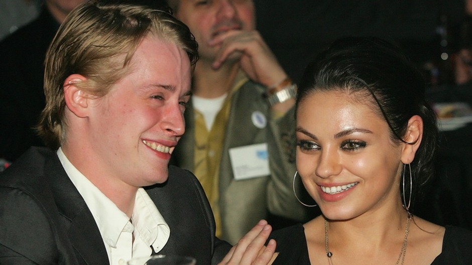 Mila Kunis a Macaulay Culkin pri večeri