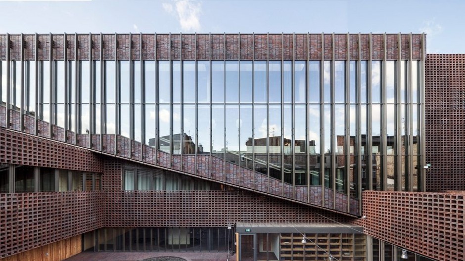 Brick award 2020 titulná fotka