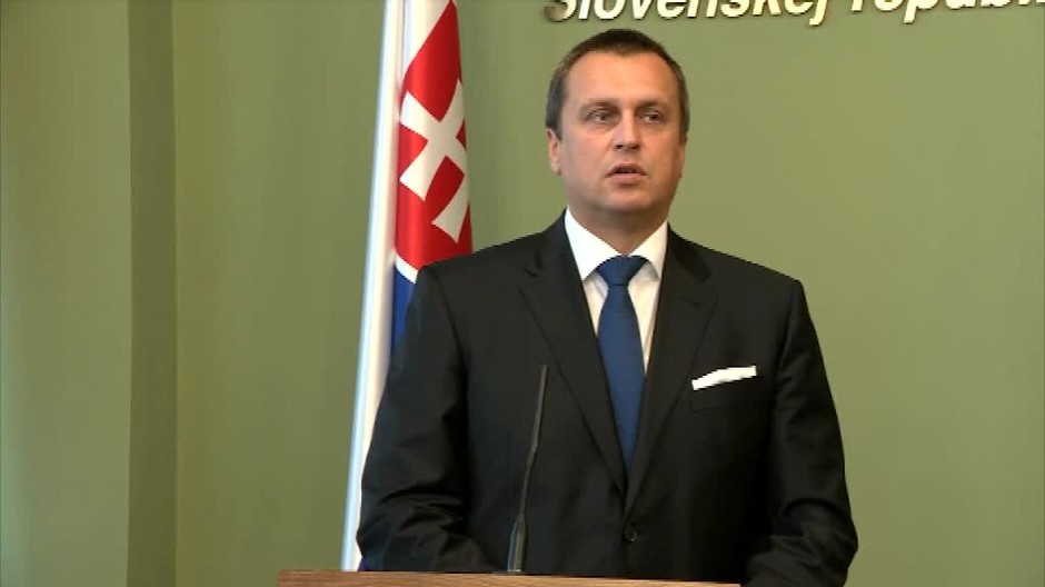 Andrej Danko: Zvážim, či ostanem v politike1586