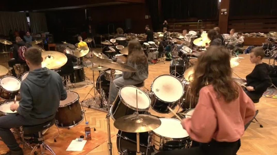 [multi] CHCÚ "VYBÚCHAŤ" NOVÝ REKORD 5423 (cropped)