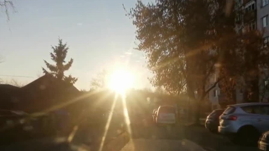 [multi] Vodičov údajne oslepilo sĺnko 12422 (cropped)