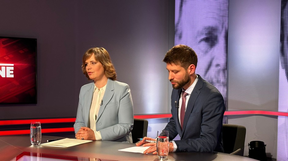 e4e37df2-d9cd-4e76-8cec-802d91a88669