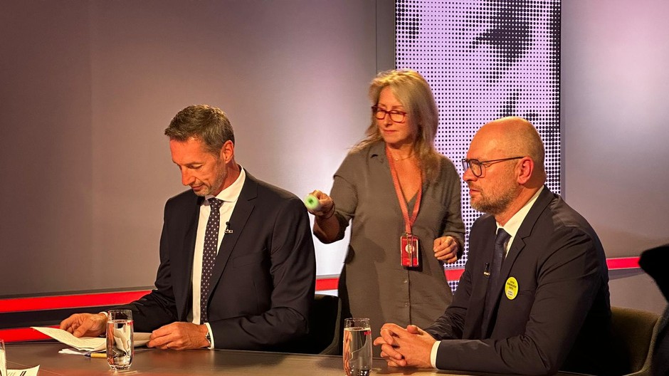 ac98339b-724e-4c96-8c6c-9e42a6f3bf5c