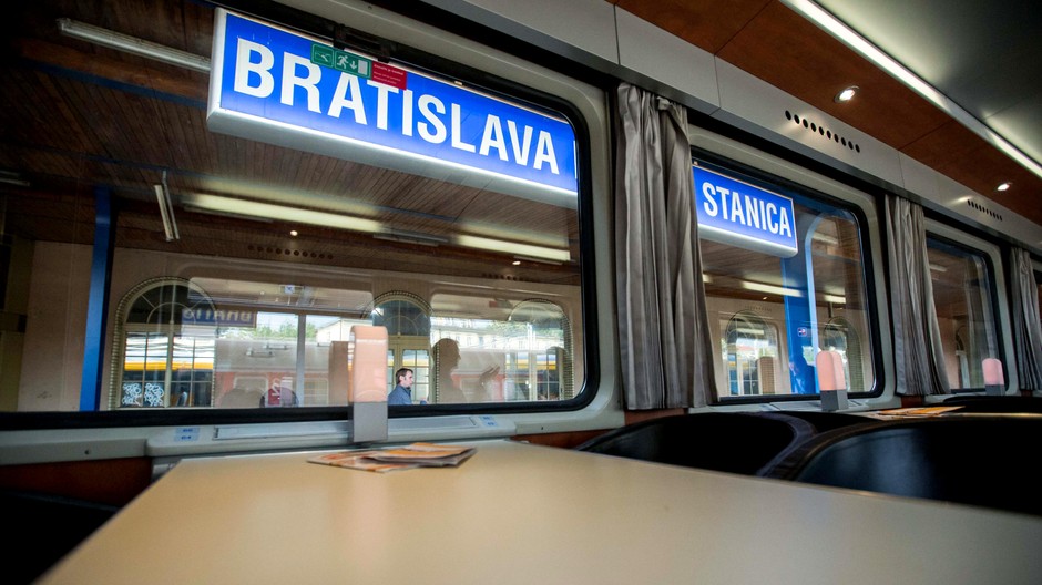 vlak zvnútra