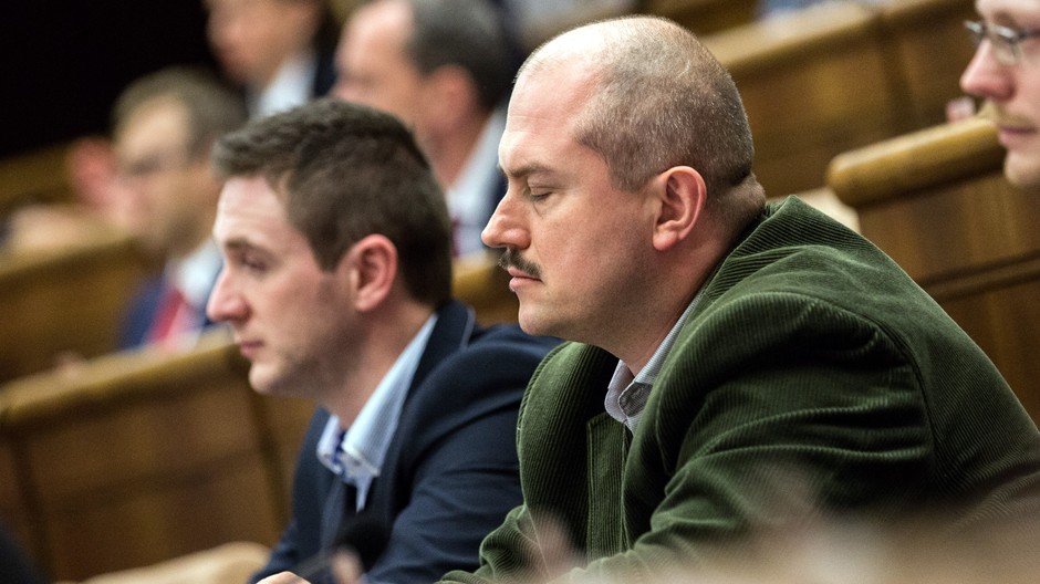 Kotleba Uhrík parlament
