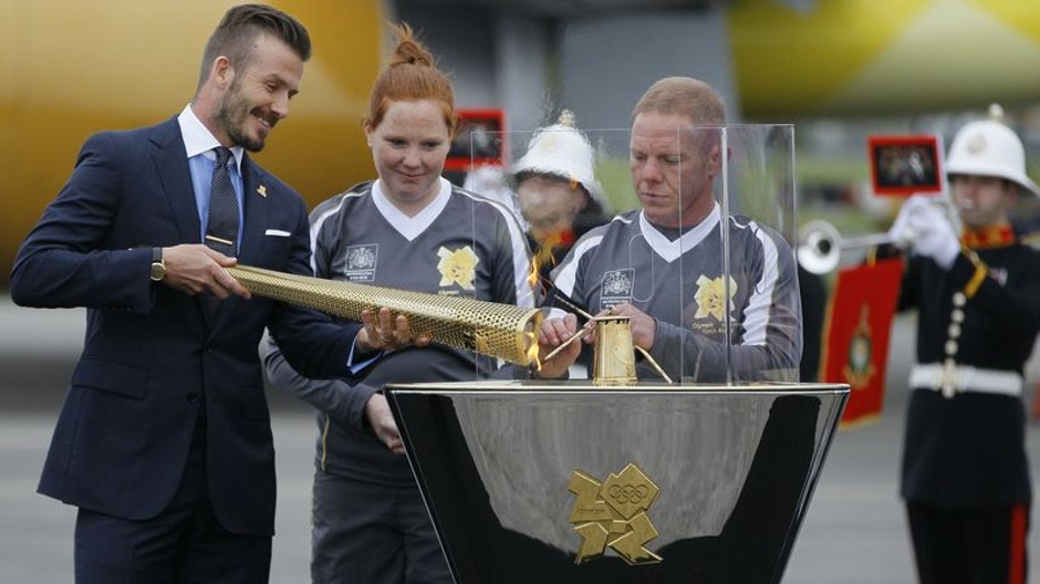 Beckham zapaluje olympijsku pohoden