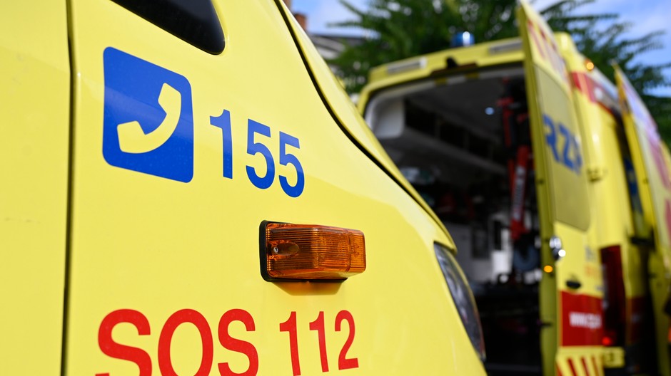 záchranka sanitka zdravie tender