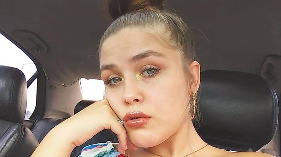 Gabrielle Gibson 