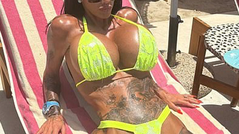 Katie Price v Dubaji