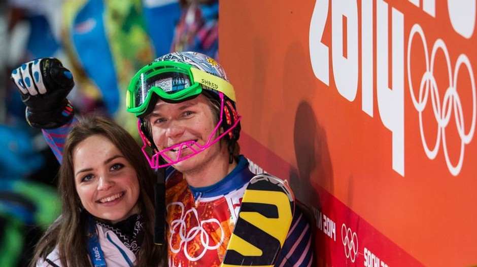 Adam Žampa s priateľkou