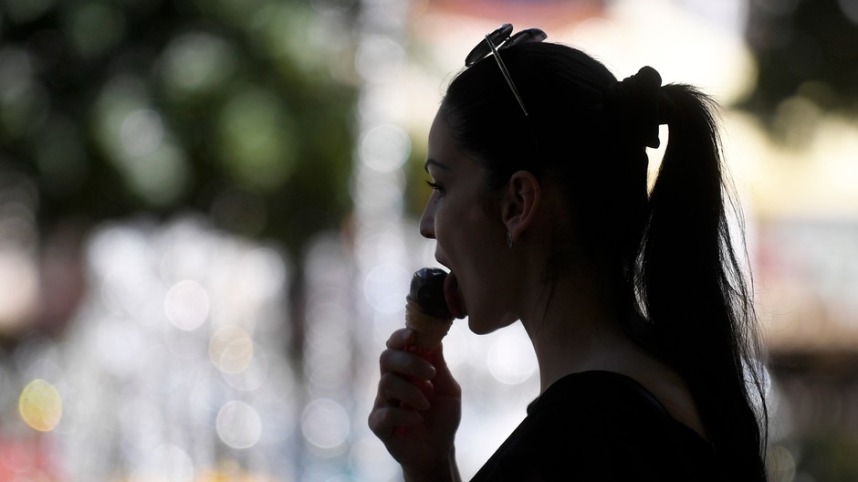 teplo žena zmrzlina