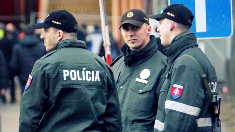 Policajti traja značka ilustračné