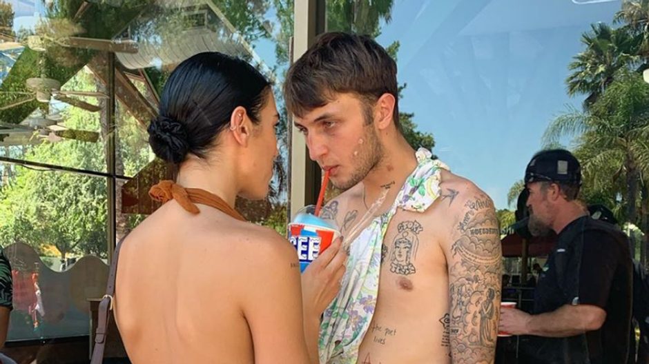 Screenshot_2020-06-19 DUA LIPA ( dualipa) • Fotky a videá na Instagrame(9)