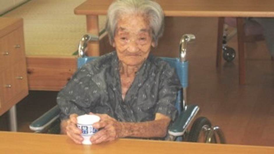 Kama Chinen - najstarsi clovek na svete