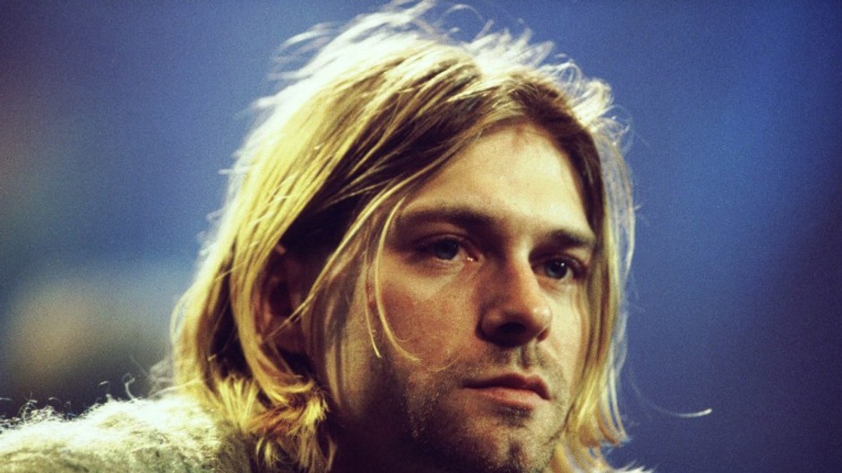 Kurt Cobain bol neuveriteľný hudobník, známy líder úžasnej skupiny Nirvana. Krátko pred jeho smrťou ho jeho manželka, Courtney Love, vyhlásila za samovraha. Cez oficiálne vyhlásenia, množstvo teórií a alternatív, sa Cobainova smrť rieši podnes. Súkromný d