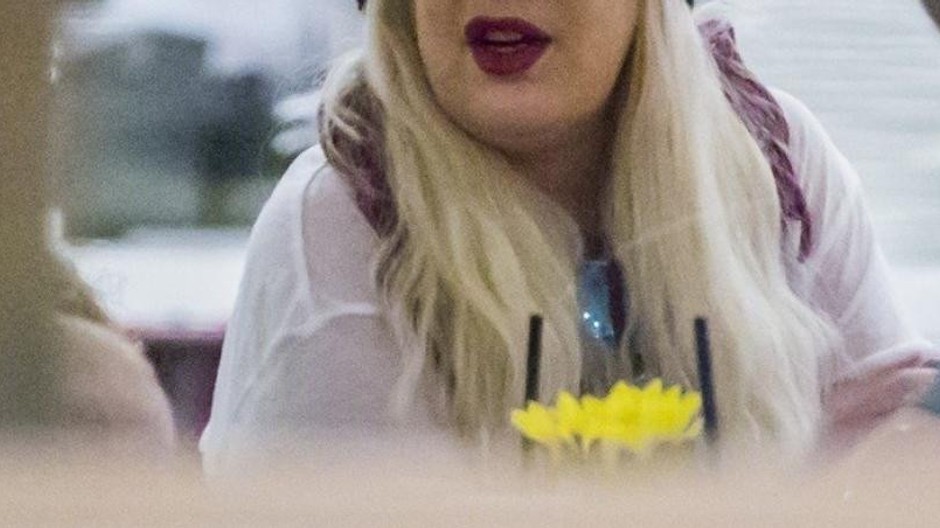 tori spelling