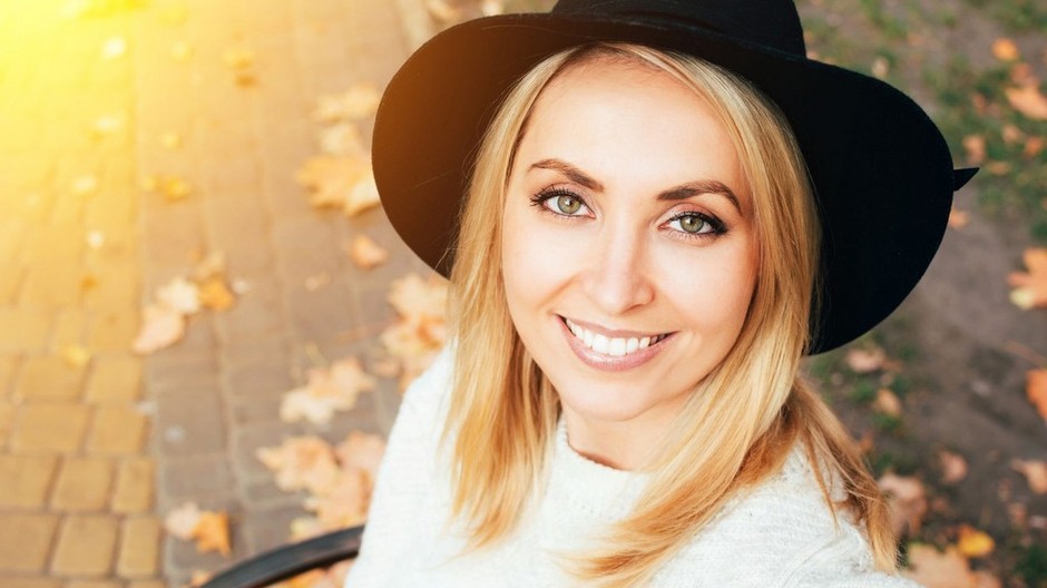 žena vlasy