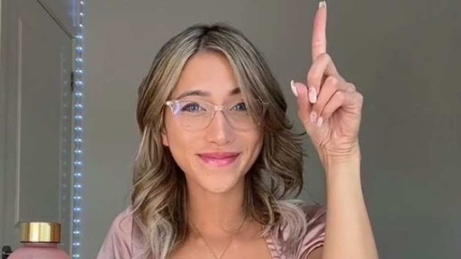 Dr. Sarah Rav