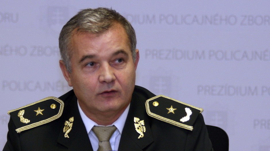 Ján Packa na tlacovej konferencii