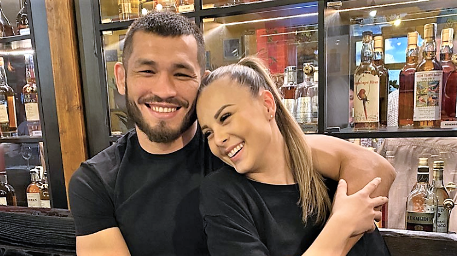 Makhmud Muradov a  Monika Bagárová