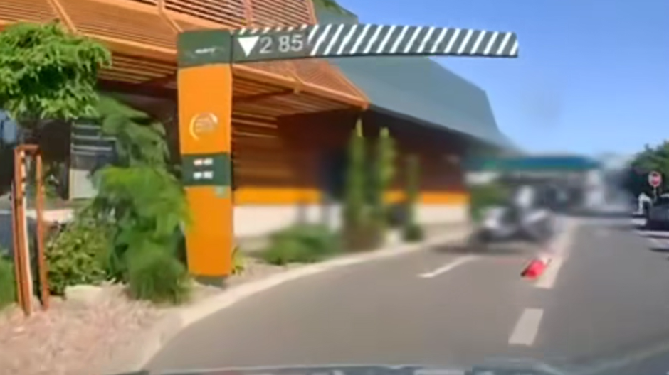 nehoda motorka