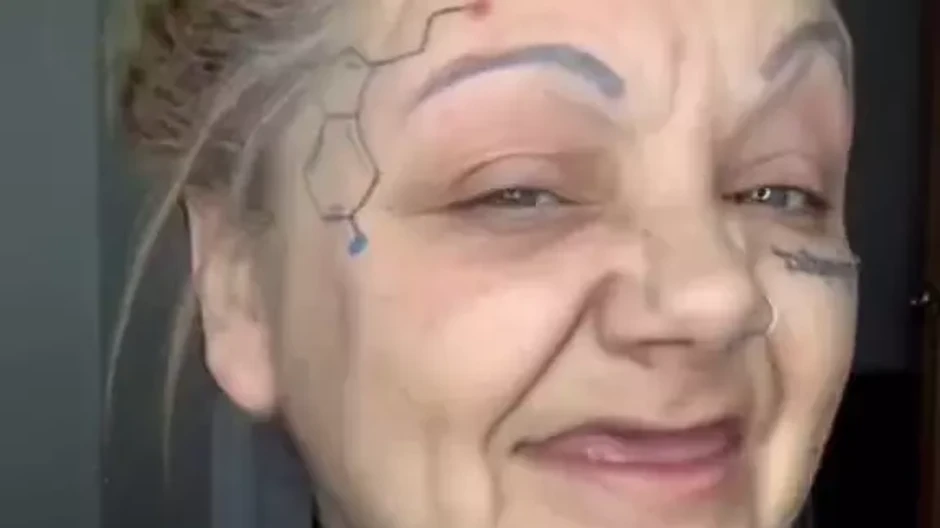 Denture Queen