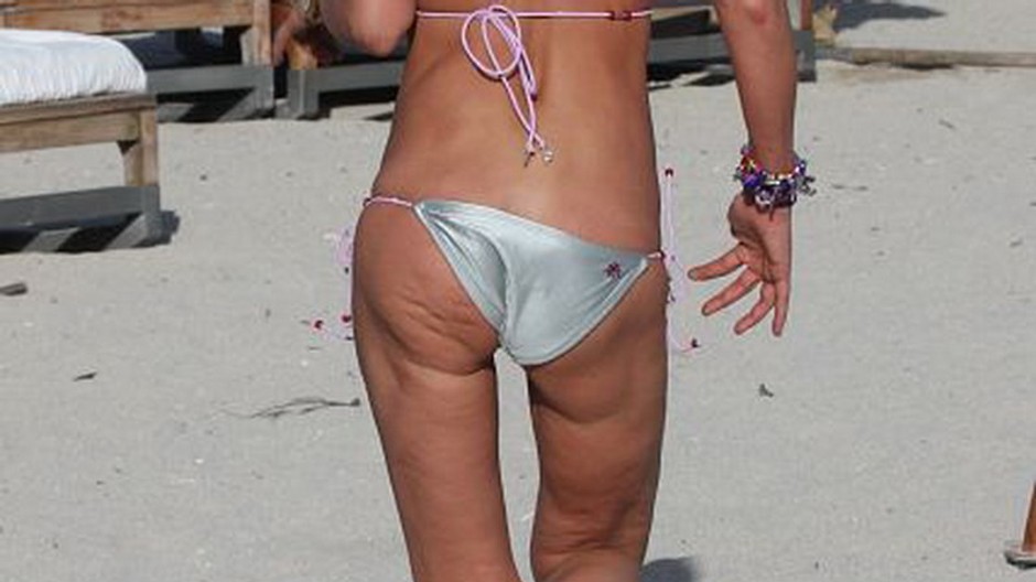 tara reid - zadok