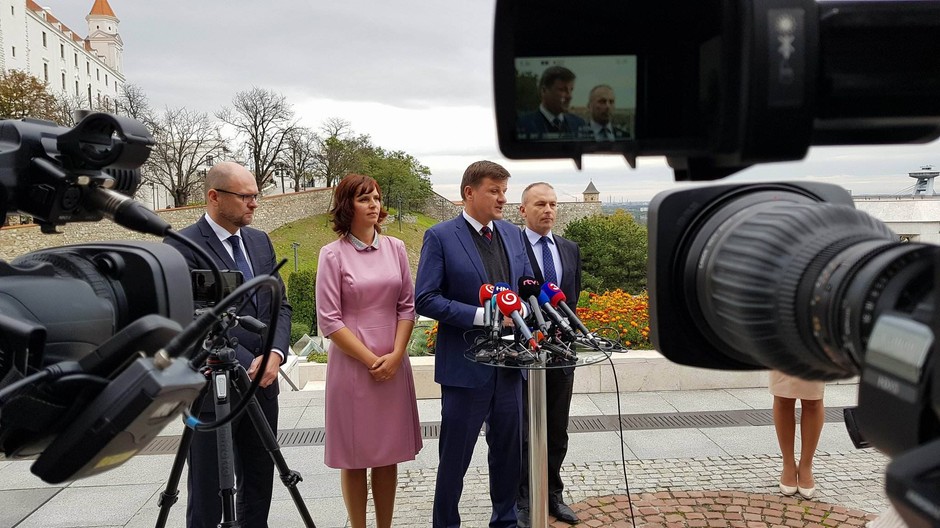 Opozičné strany, tlačová