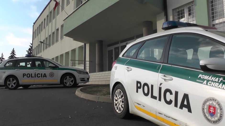 polícia il