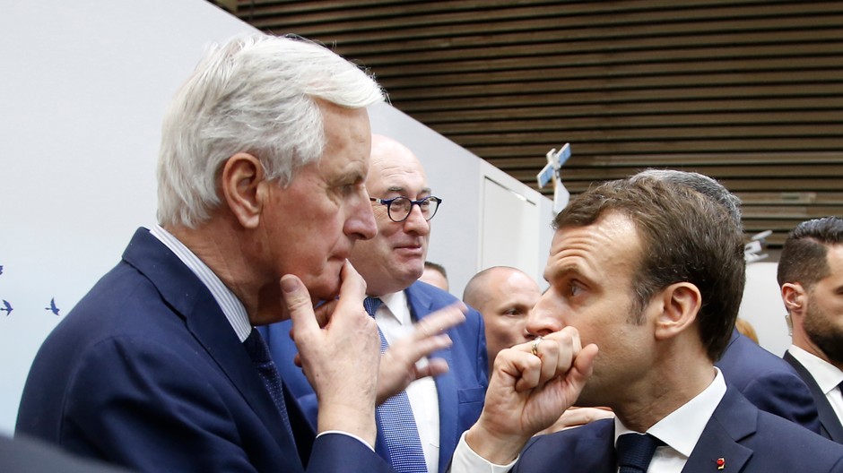Michel Barnier a Macron
