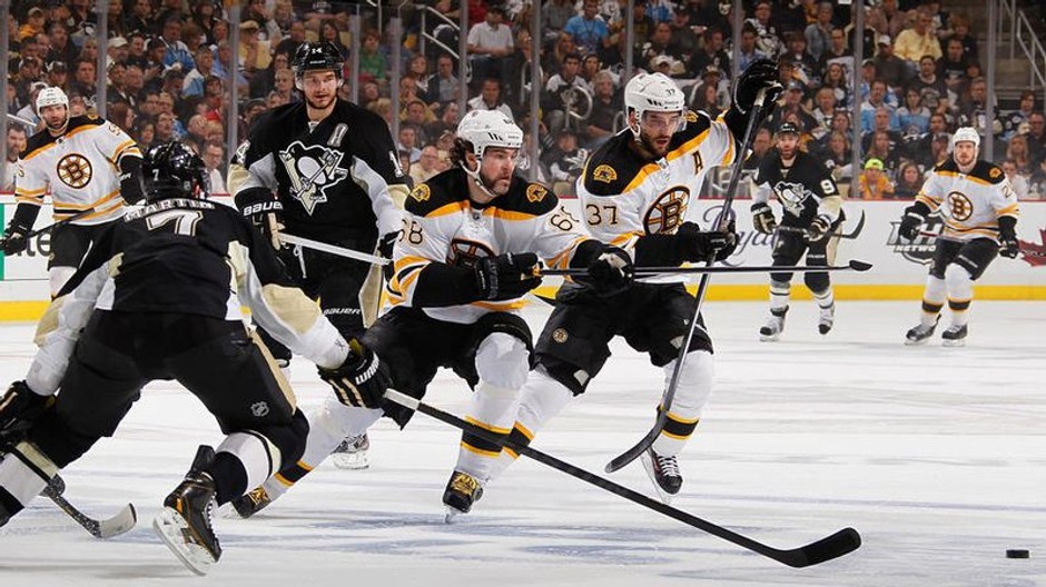 Pittsburgh-Boston 2.zápas