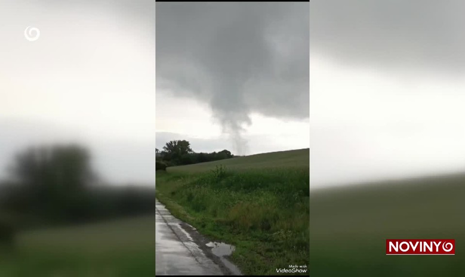 VIDEO: V okolí Nitry sa objavilo počas búrok tornádo
