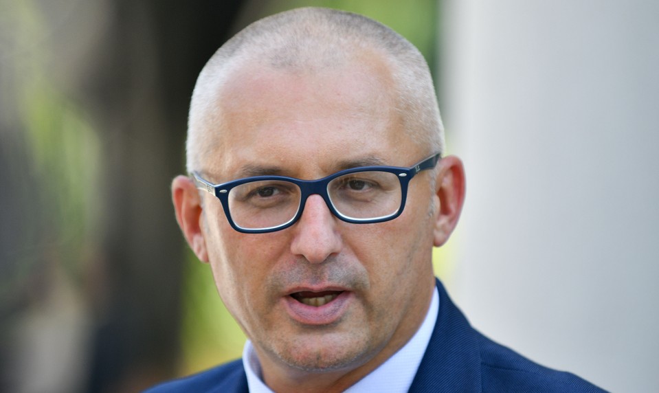 Poslanec Kollár: Nie som schopný ovplyvniť, aby premiér Matovič prestal pandémiu manažovať ako počítačovú hru